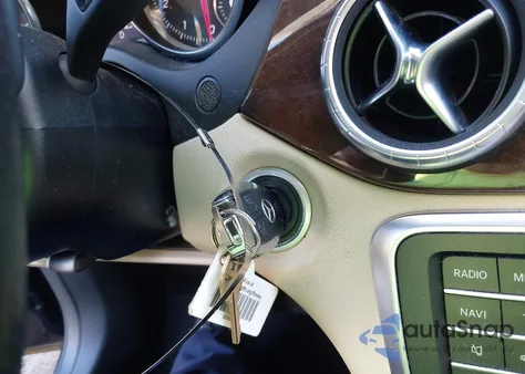 2018 Mercedes-Benz Cla 250 z USA, uszkodzony, nr VIN WDDSJ4EB9JN534132